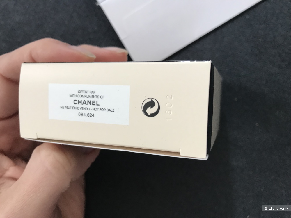 Тональный крем Chanel Les Beiges (кушон)