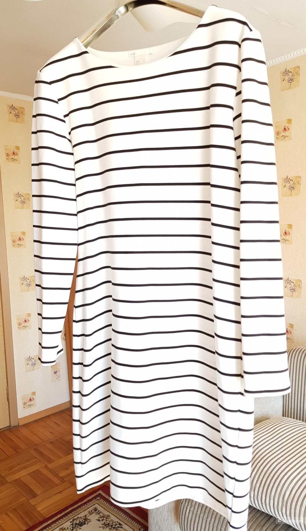 Платье H&M, размер L