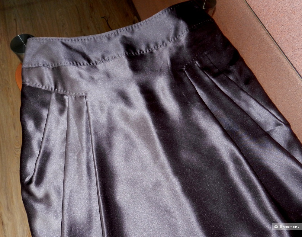 Шелковая юбка Hugo Boss, р. 44