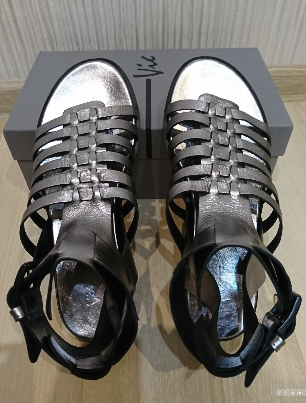 Кожаные сандалии Vic, 39 размер