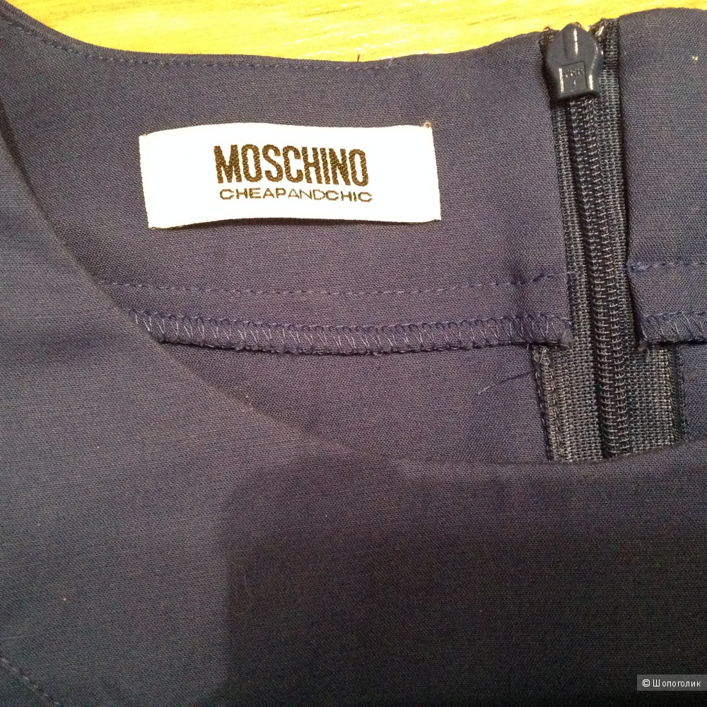 Платье MOSCHINO 44it, 46ru