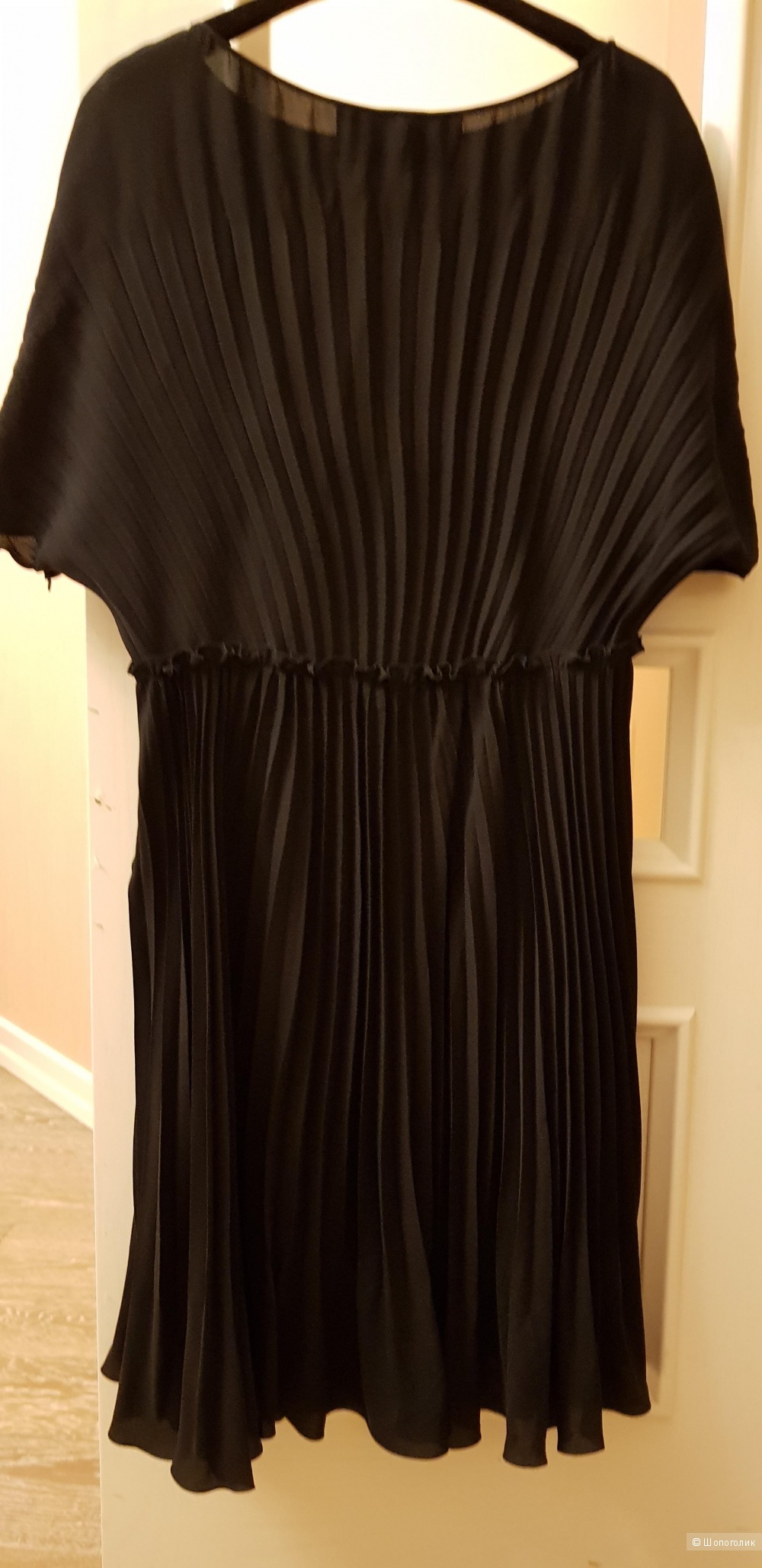 Платье, Valentino , размер 12 US , 46-48 ит. размер.
