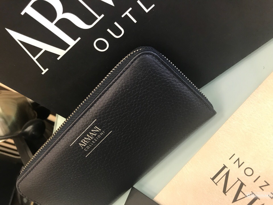 Женский кошелек Armani Collezioni, размер 18,5 см х 9,5 см