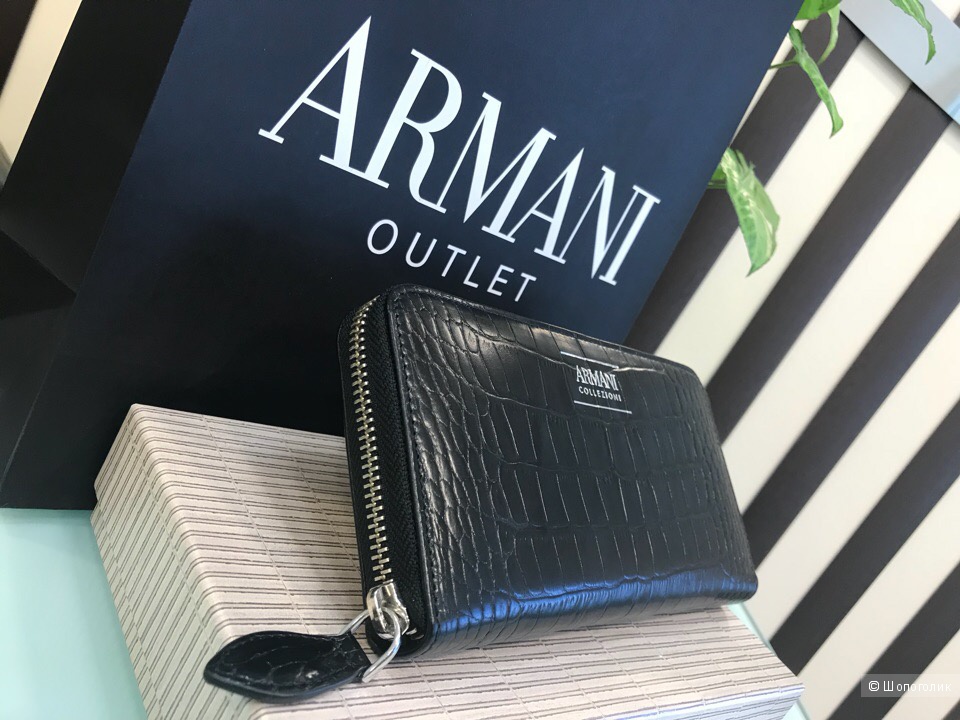 Женский кошелек Armani Collezioni, размеры 18,5 см х 9,5 см