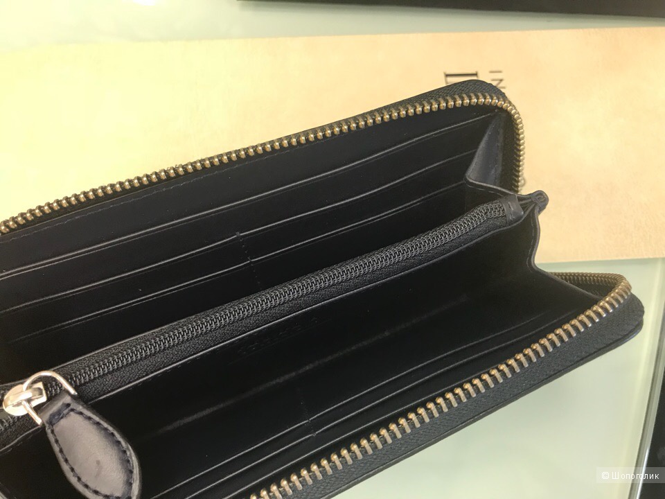 Женский кошелек Armani Collezioni, размер 18,5 см х 9,5 см