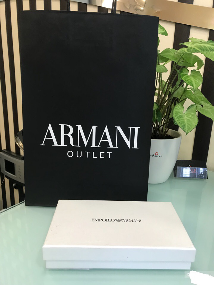 Женский кошелек Emporio Armani, размер 19 см х 10,5 см