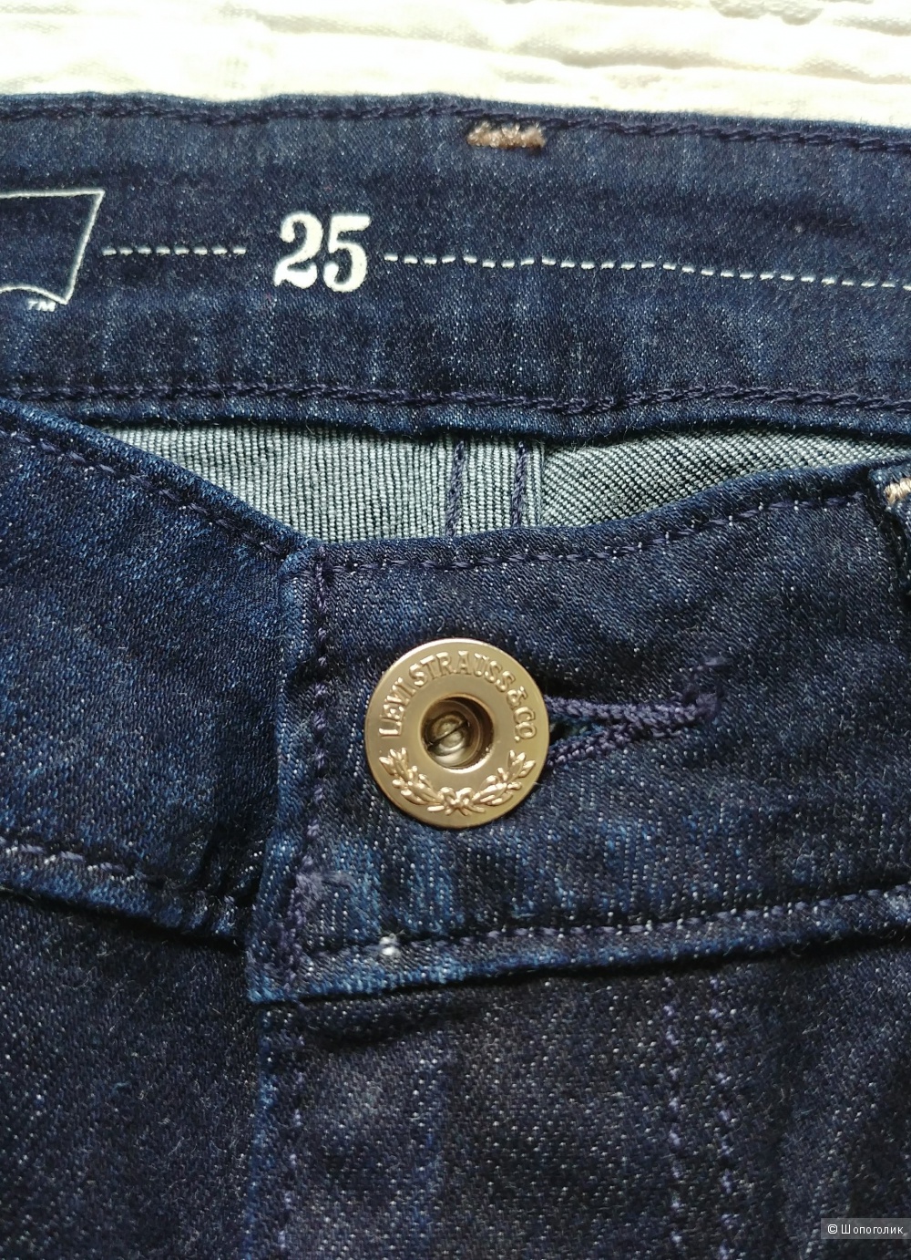 Джинсы Levis, размер 25