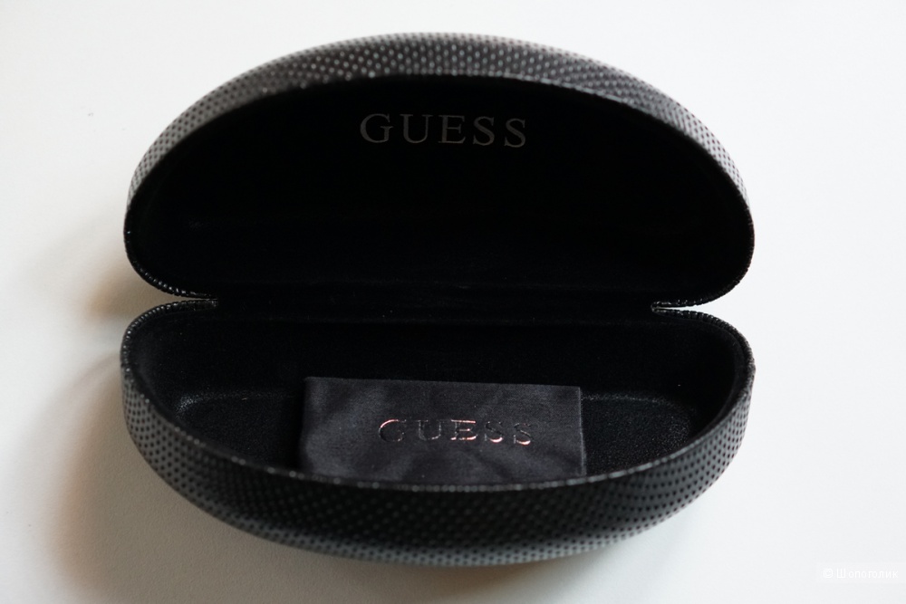 Очки солнцезащитные  GUESS GU 6675