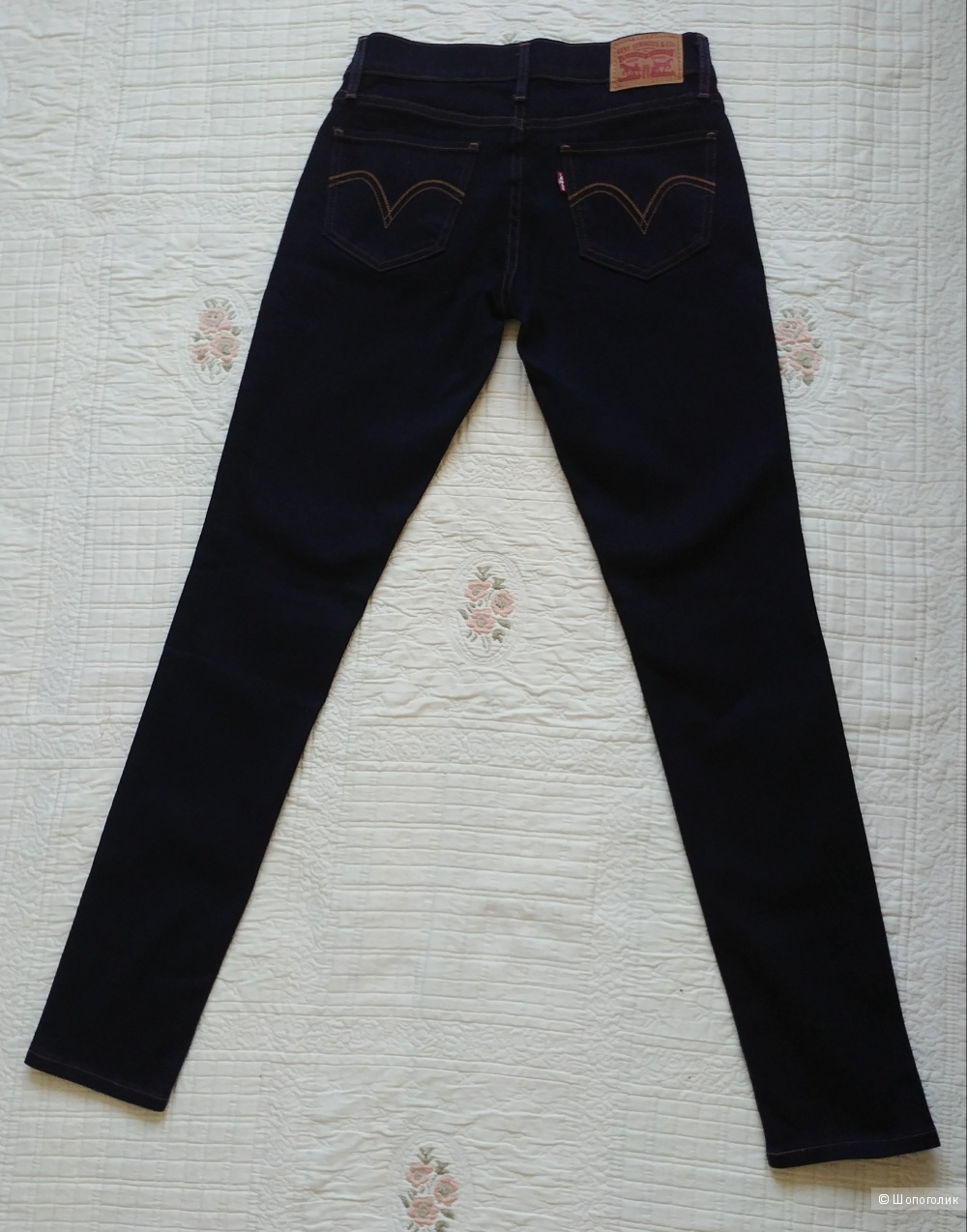 Джинсы Levis, размер 1 (w25)