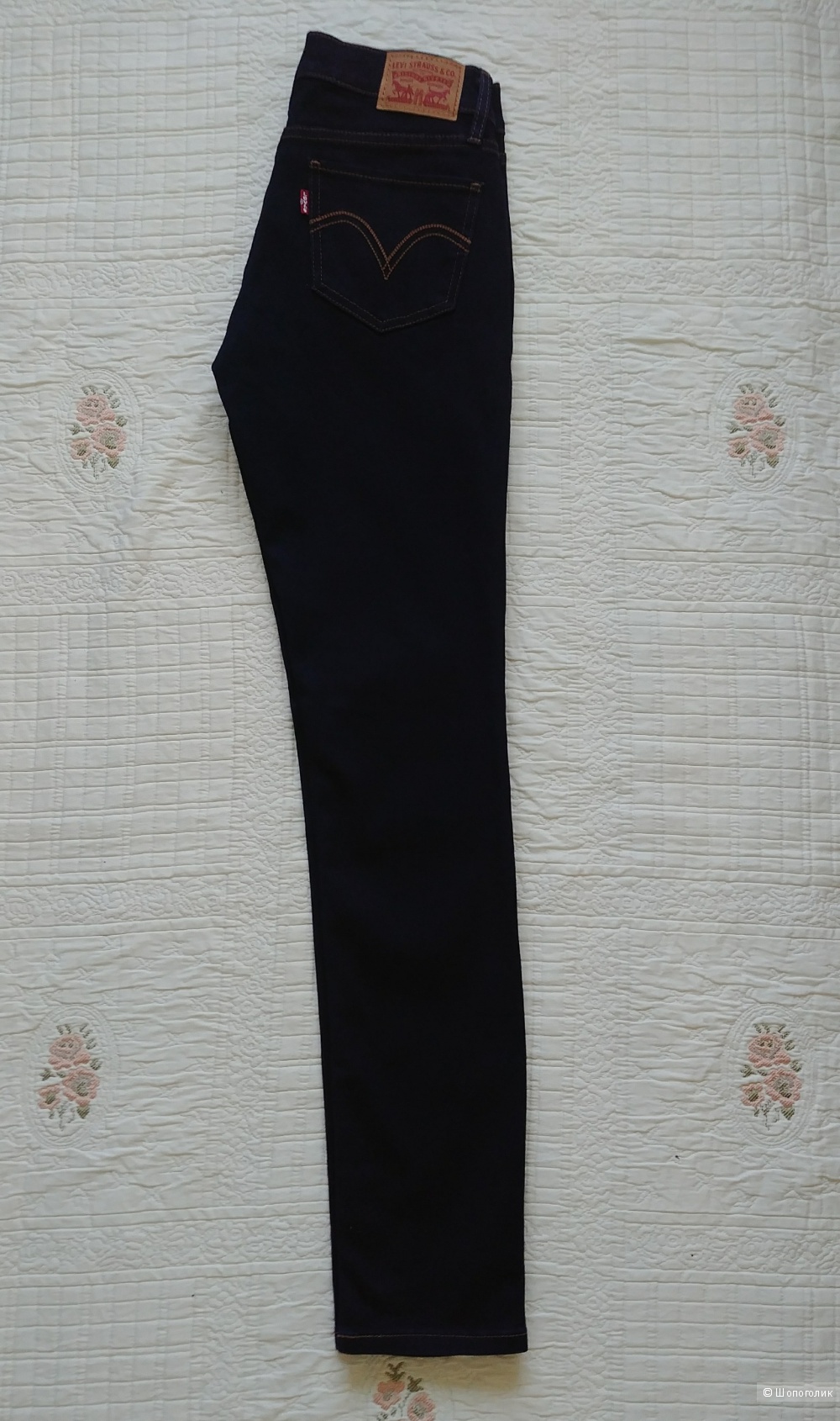 Джинсы Levis, размер 1 (w25)
