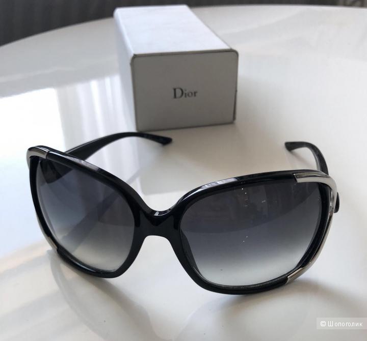 Солнцезащитные очки DIOR