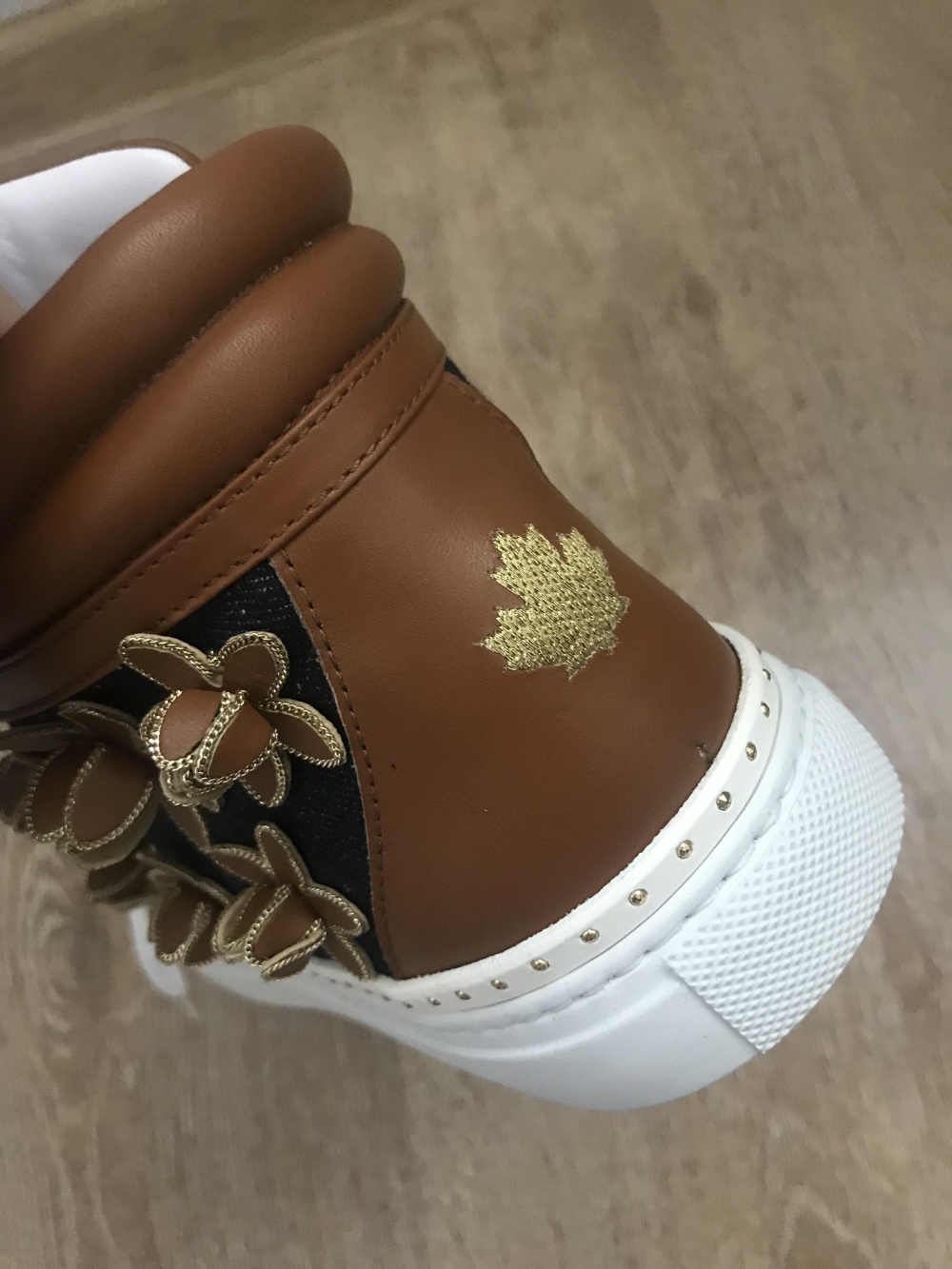 Высокие кроссовки DSquared2 39,5 (идут на 40)