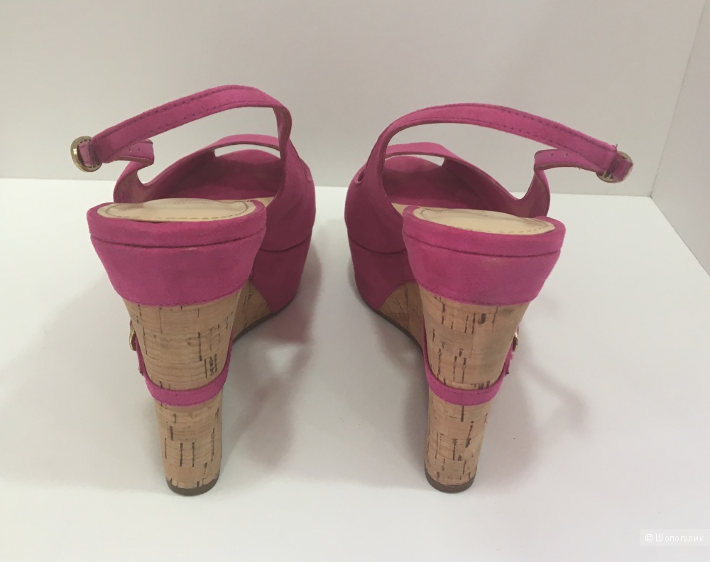 Босоножки CHARLES & KEITH размер 37