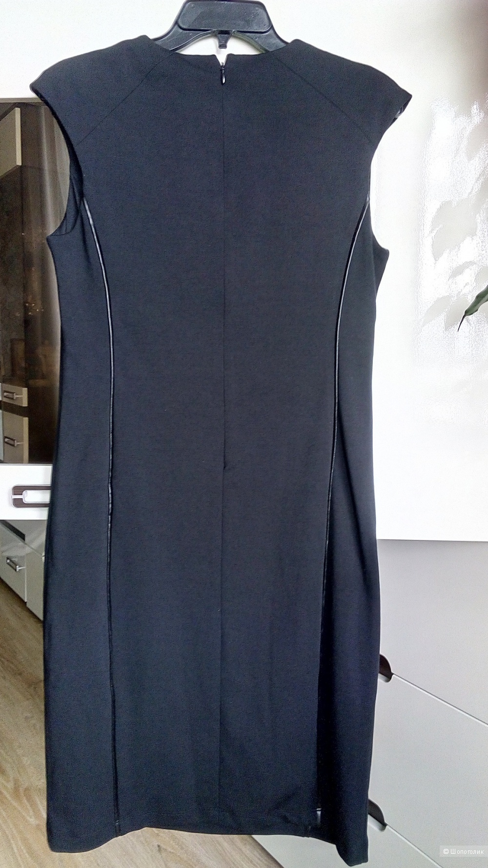 Платье Joan Rivers, размер US 6 (44-46)