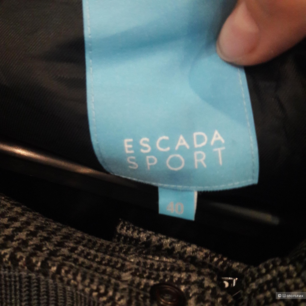 Куртка Escada 48 размера