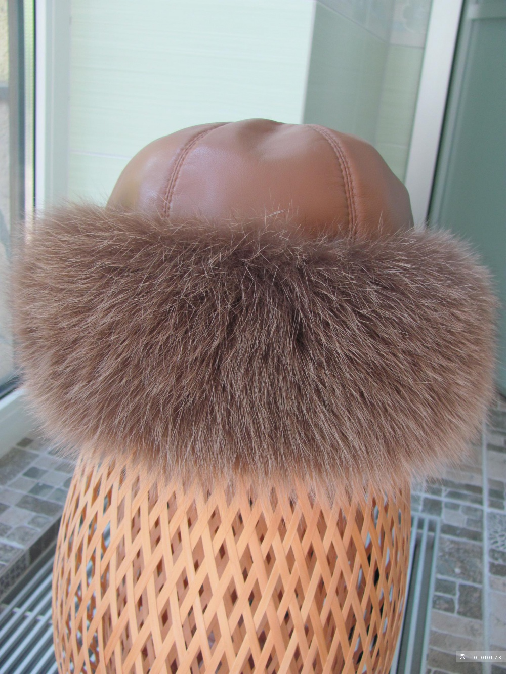 Зимняя шапка из меха лисы Luka-Pelli. Размер S.
