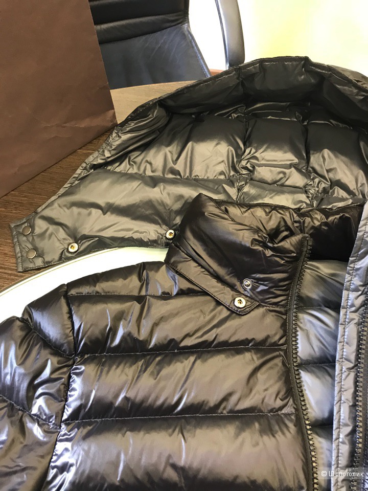 Мужской пуховик Trussardi Jeans, размер 52 и 54