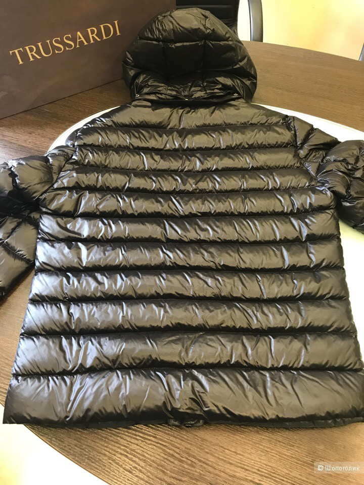 Мужской пуховик Trussardi Jeans, размер 52 и 54