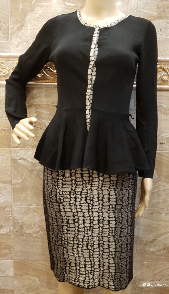 Carmen Marc Valvo женский костюм р.44