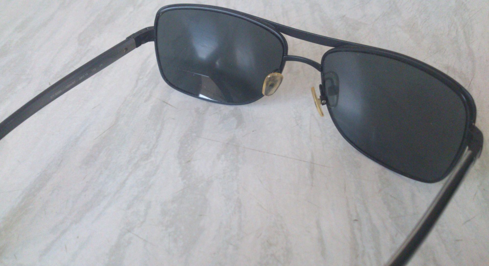 Солнцезащитные мужские очки DKNY one size