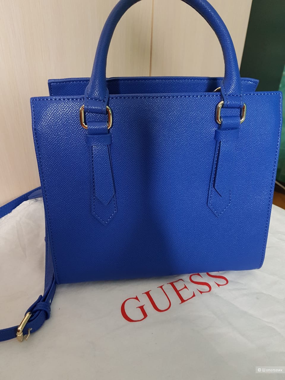 Сумка Guess