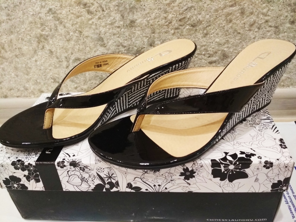 Босоножки-сланцы Сl by Chinese Laundry 38 - 38,5