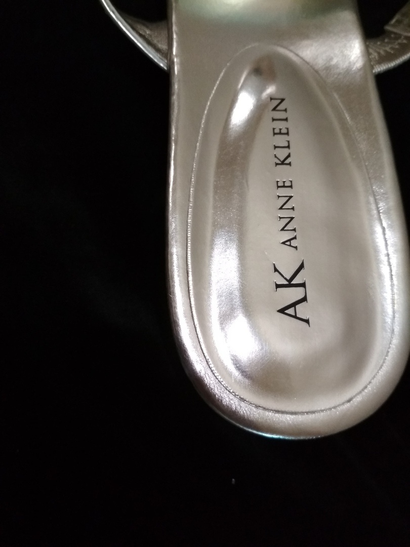 Босоножки  ANNE KLEIN 39