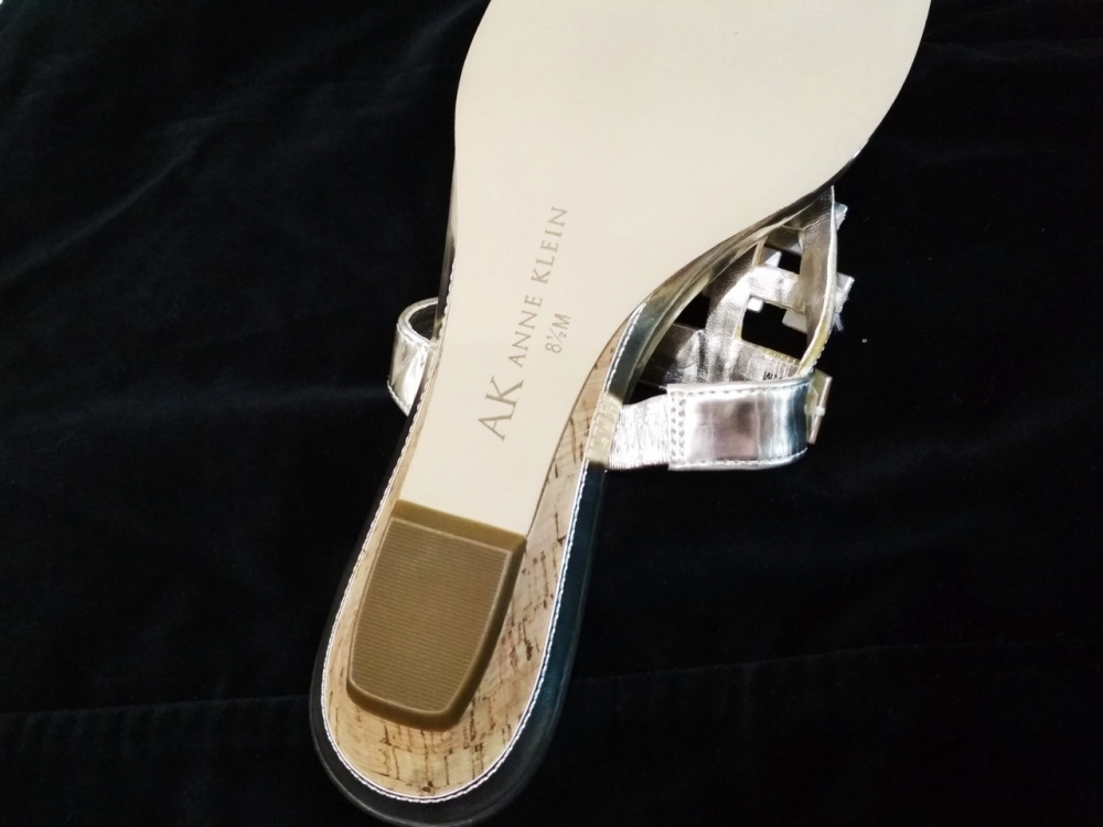 Босоножки ANNE KLEIN 39