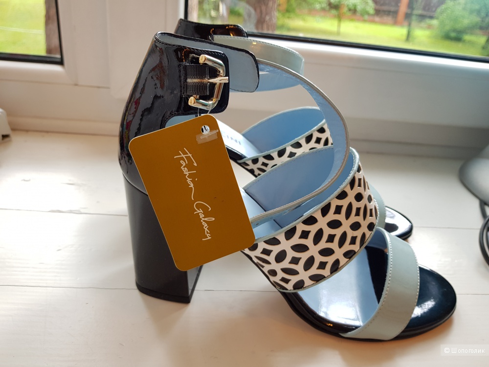 Босоножки Studio Pollini, размер 40