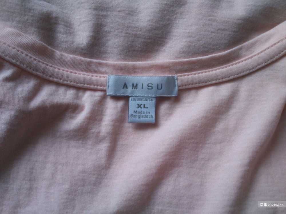 AMISU, футболка. Размер: XL (на 48 размер).