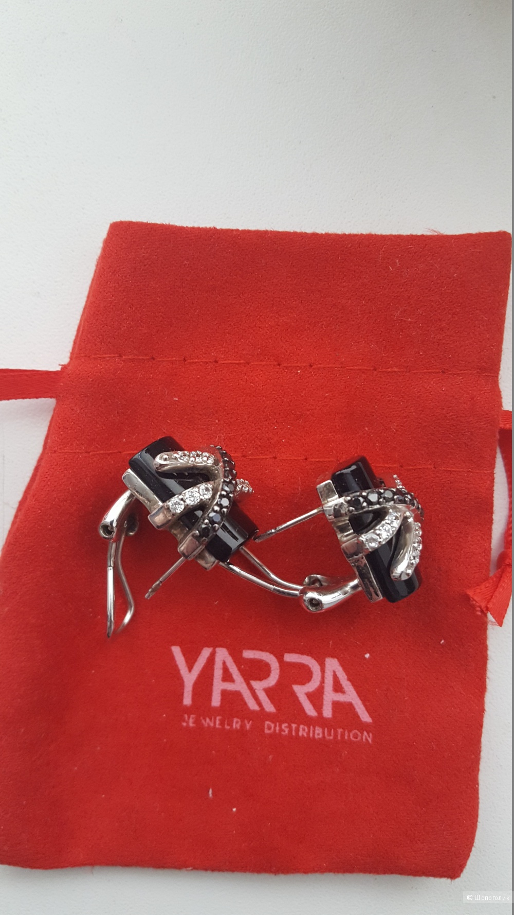 Кольцо 17.5 р-ра и серьги из серебра, YARRA