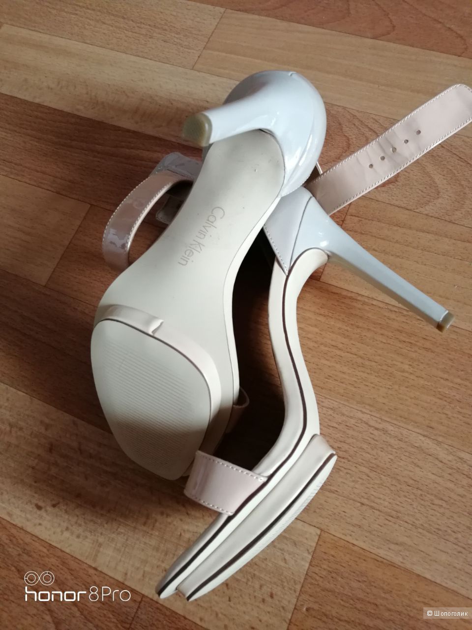 Босоножки Calvin Klein размер 37 (7us)