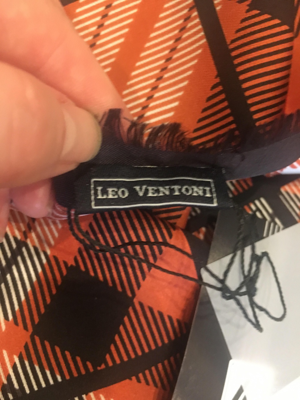 Платок Leo Ventoni,110*110см.