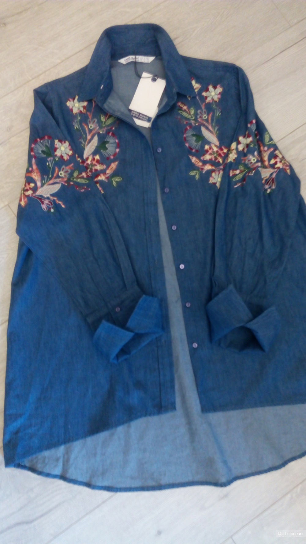 Джинсовая рубашка с вышивкой ZARA, размер М