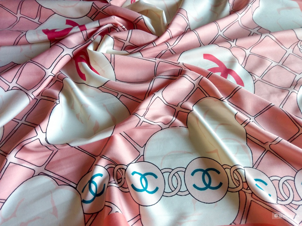 Платок Chanel, 90*90 см.