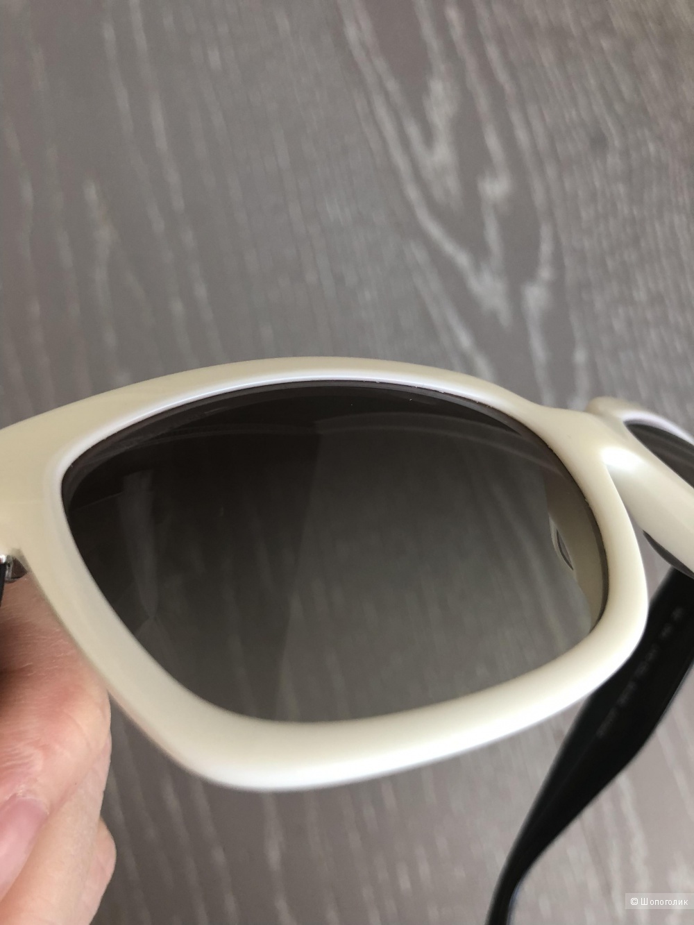 Солнцезащитные очки Prada SPR07p