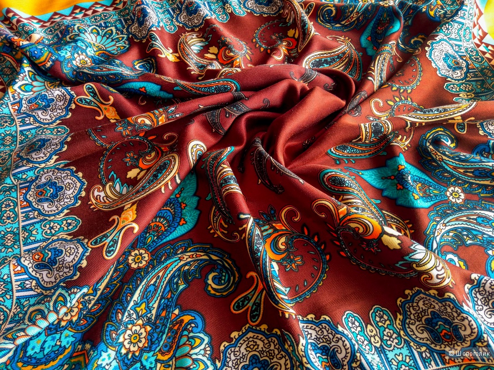 Платок Etro, 90*90 см.