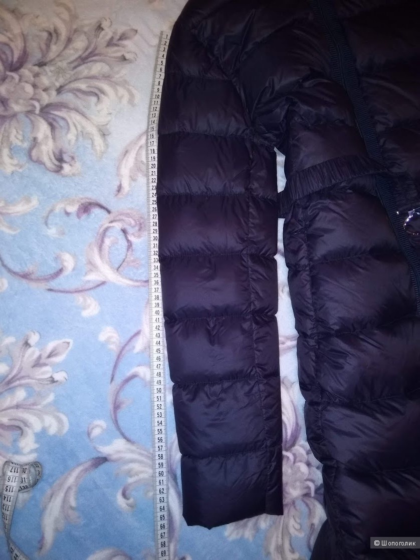 Пуховик Moncler, размер S