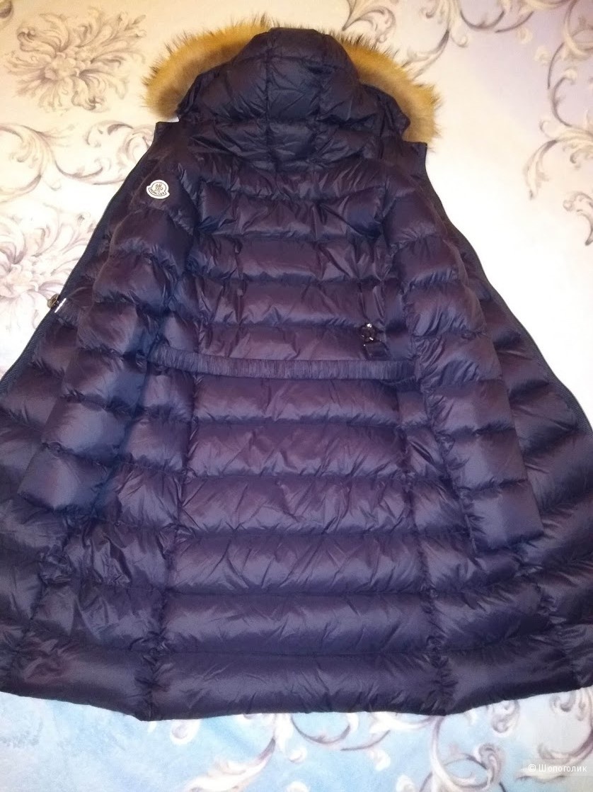 Пуховик Moncler, размер S