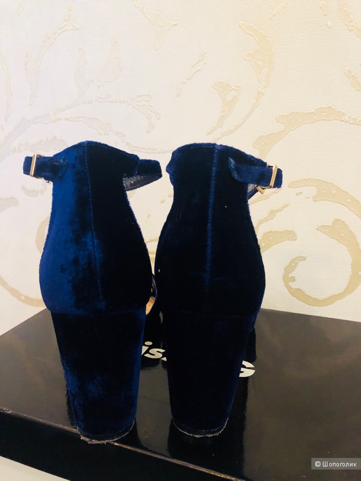 Бархатные сандалии Miss KG 39 размер