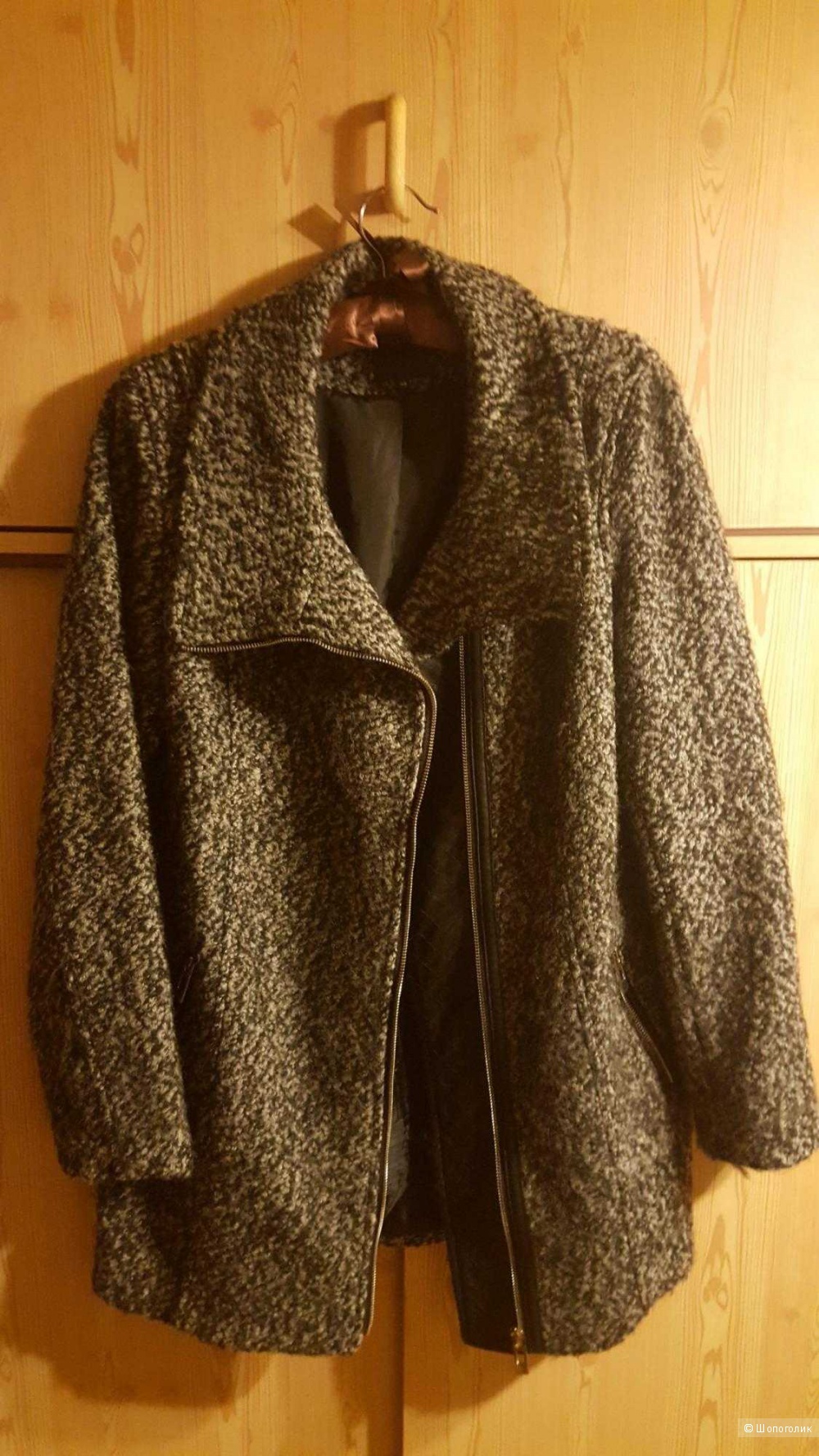 Пальто букле Reserved, размер 38 евро