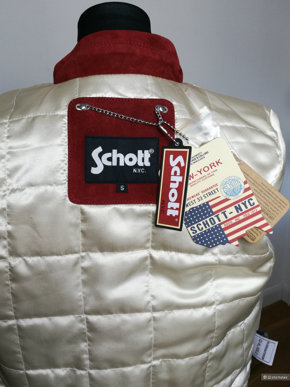 Куртка- бомбер Schott NYC, размер 34.