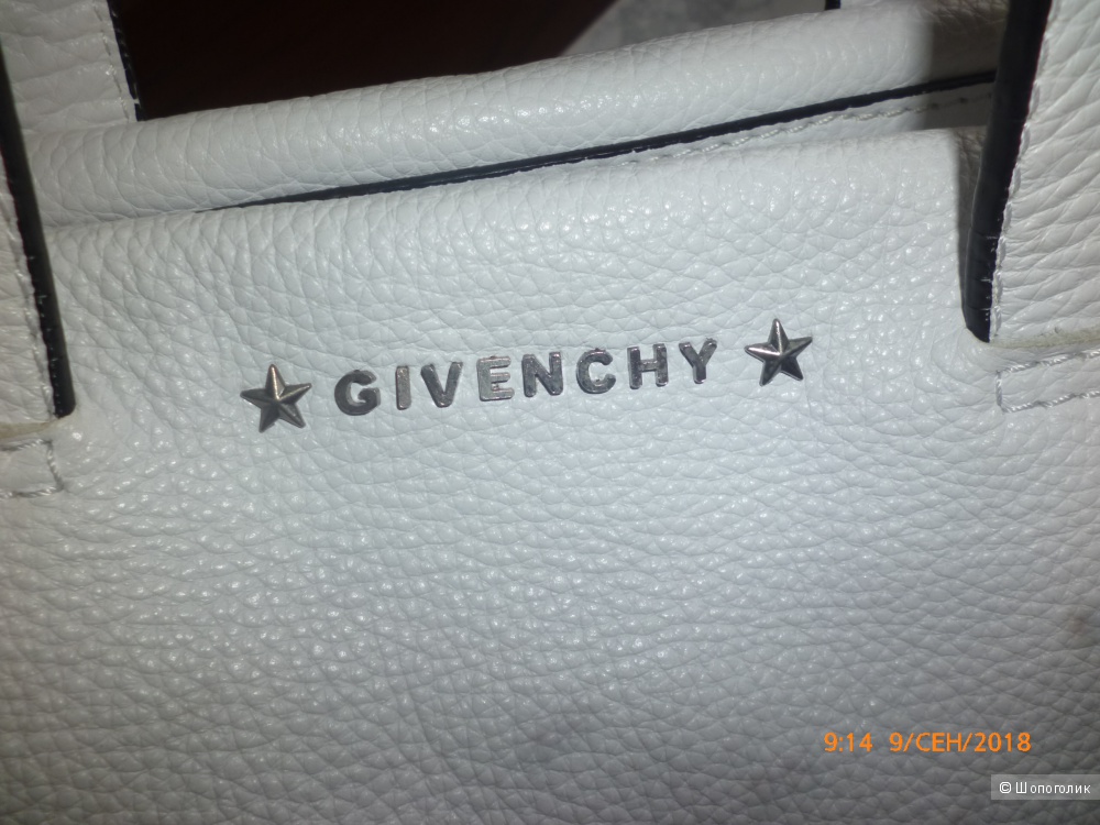 Кожаная сумка Givenchy