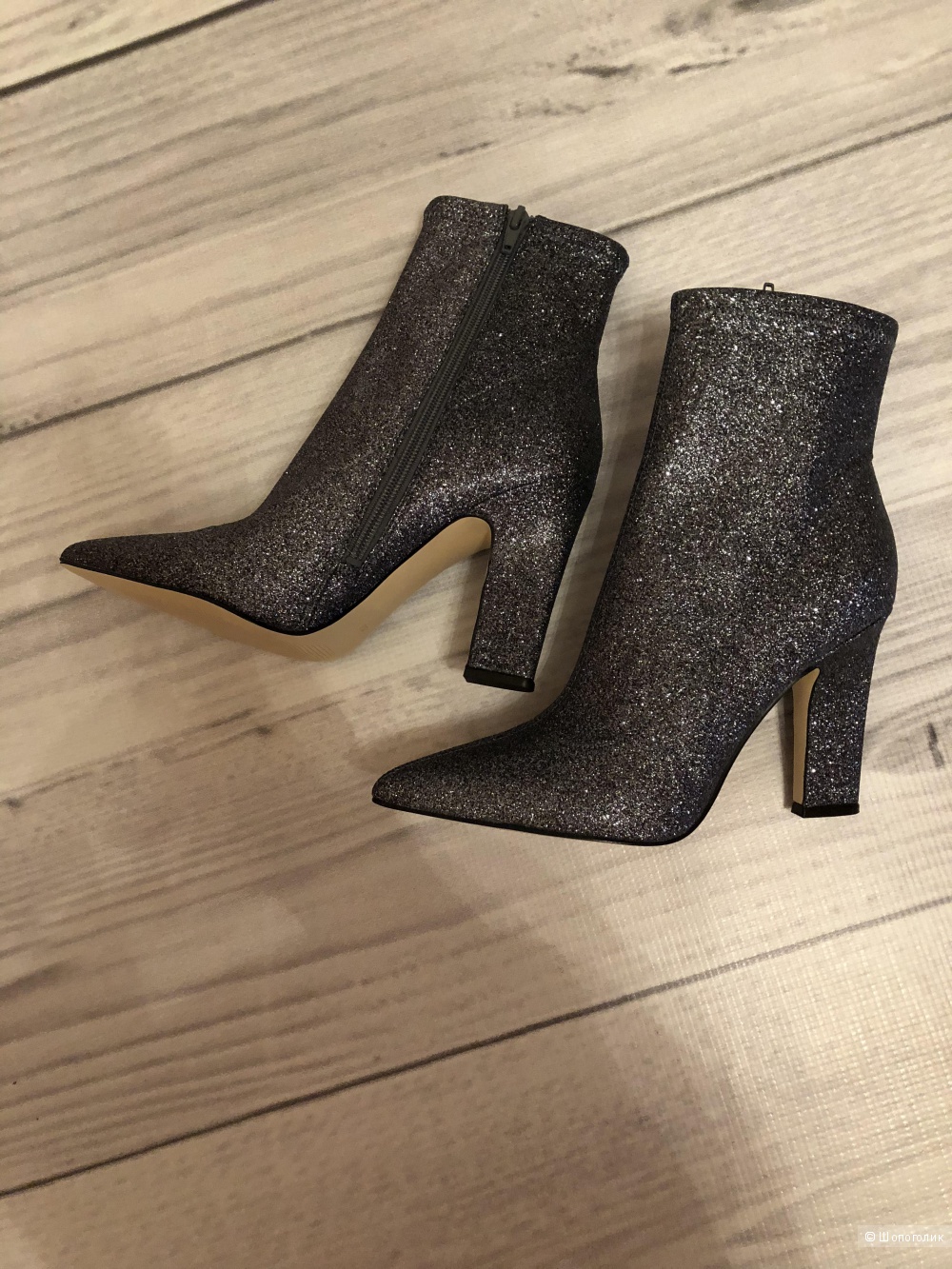 Ботинки Guess размер 37,5-38