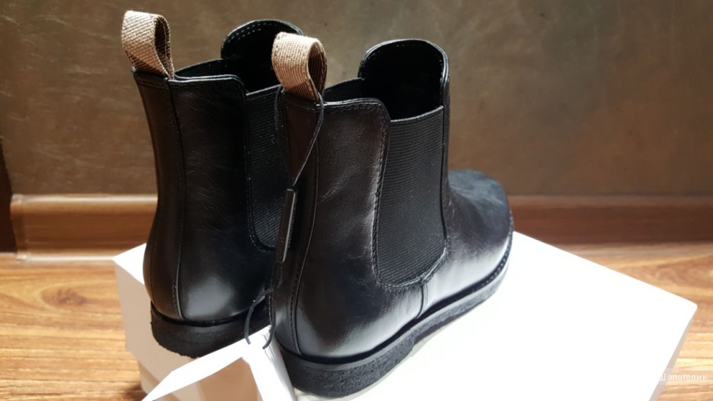 Детские полусапоги-ботинки Burberry. р.30