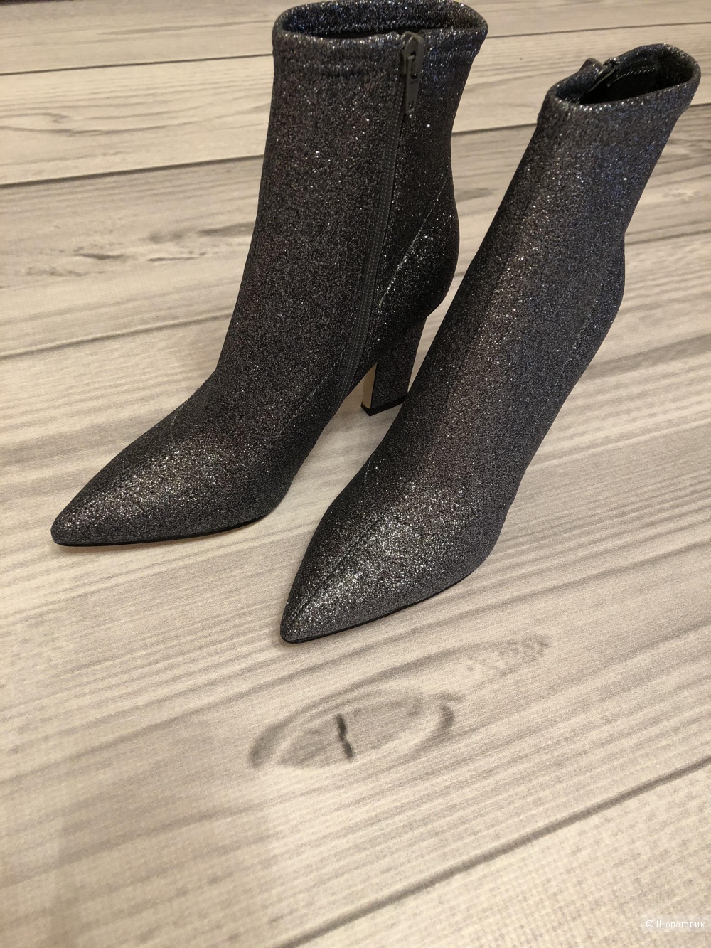 Ботинки Guess размер 37,5-38