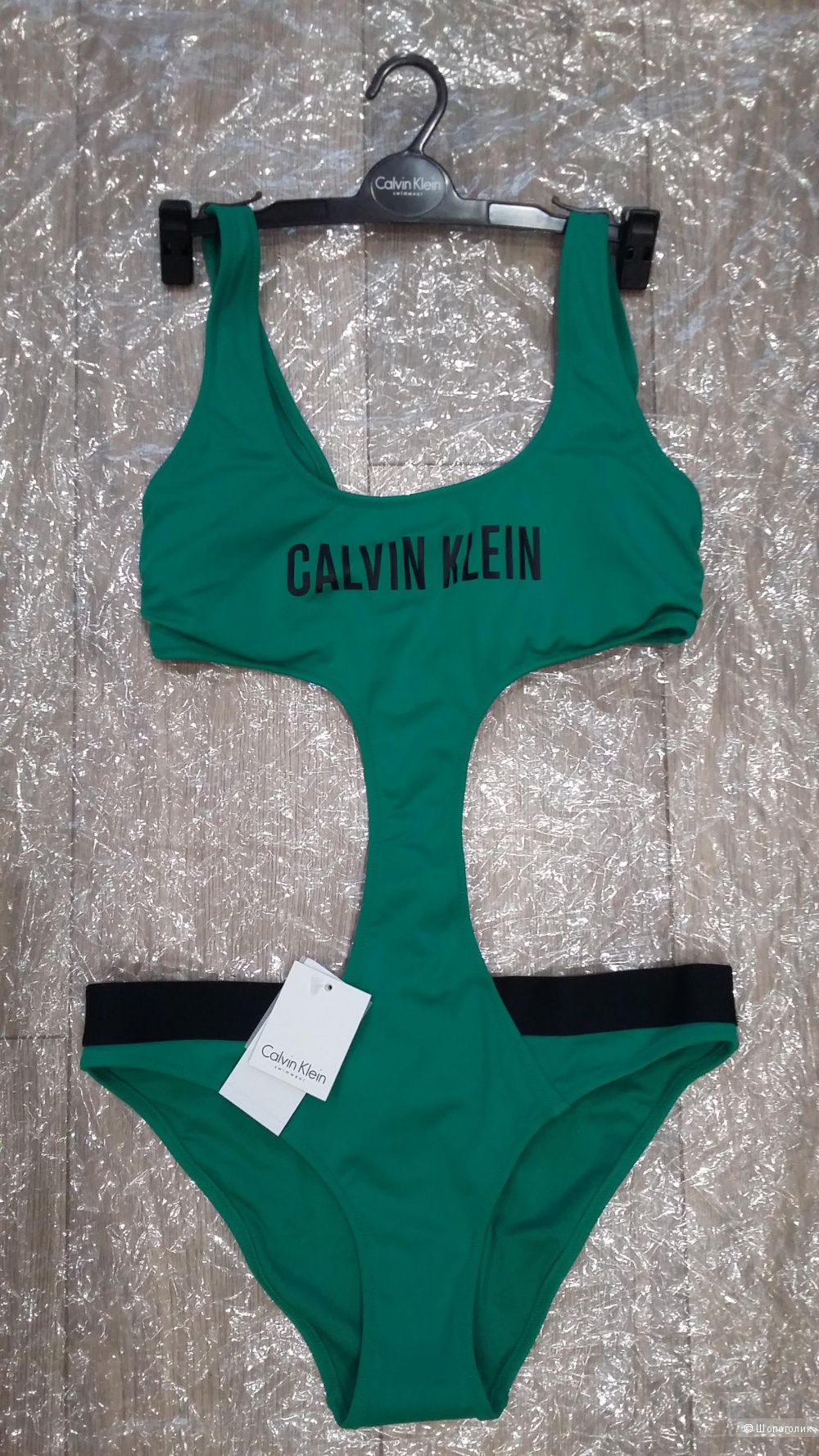 Купальник CALVIN KLEIN, размер S.