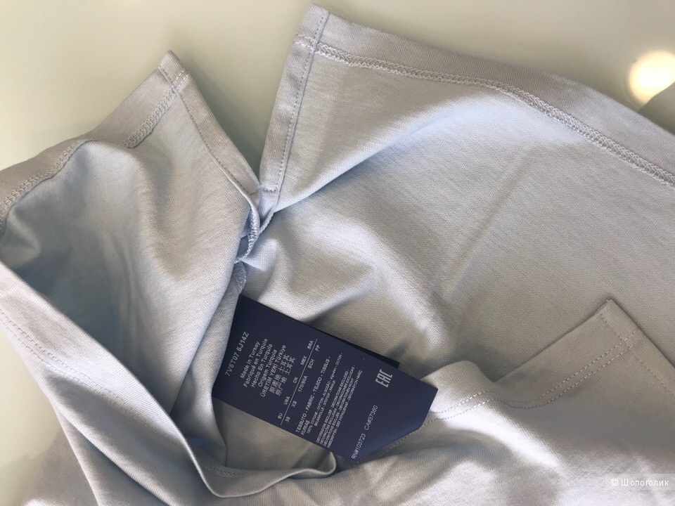 Женская футболка Armani Jeans, размеры 38, 42