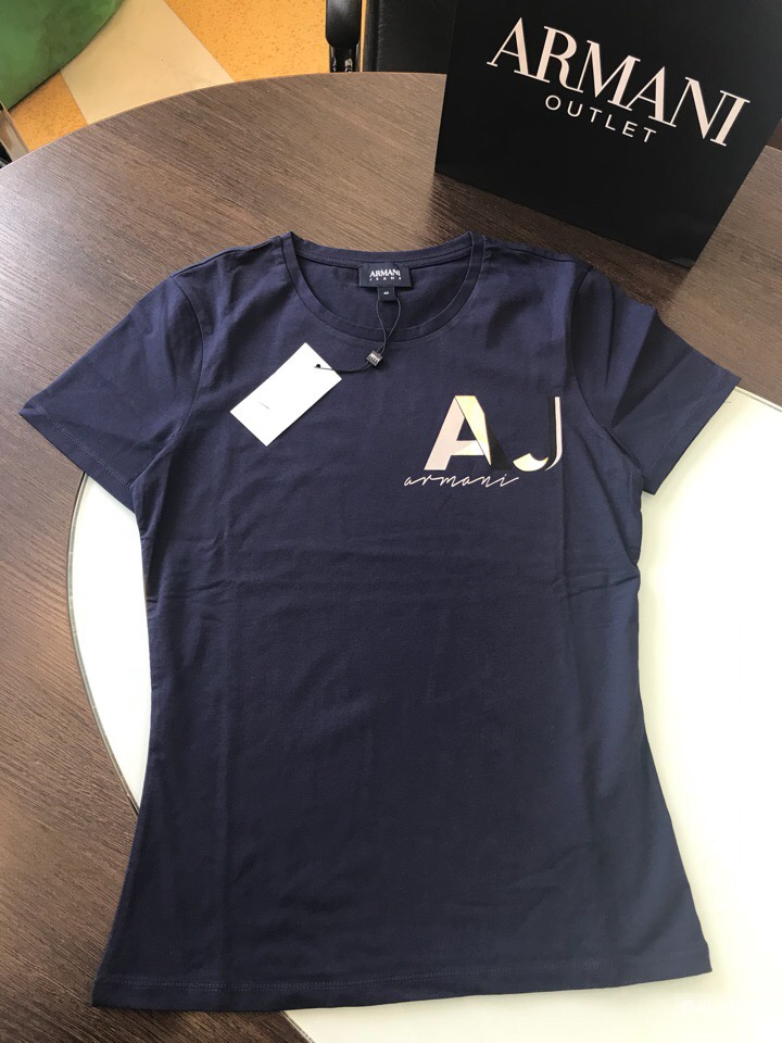 Женская футболка Armani Jeans, размеры 38, 40, 42, 44