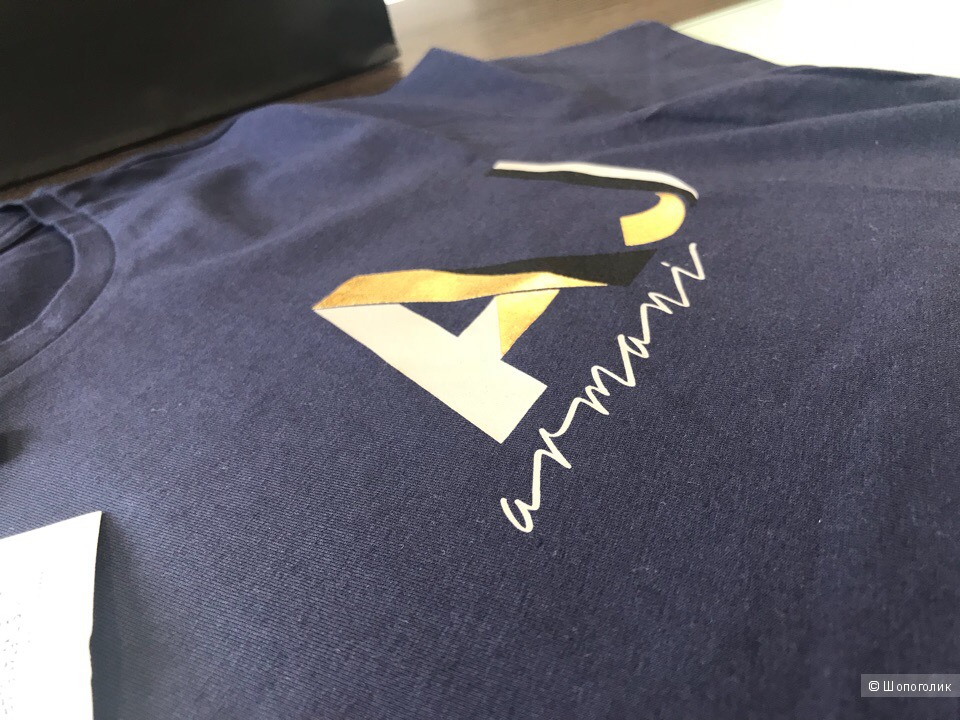 Женская футболка Armani Jeans, размеры 38, 40, 42, 44